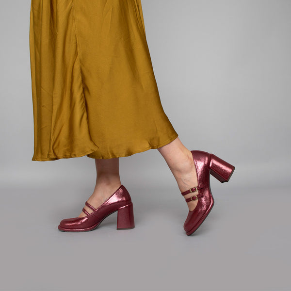 Esska Maya Vegan Wine Mid Heel Shoe