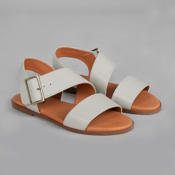 Esska Nicole Off White Leather Flat Sandal