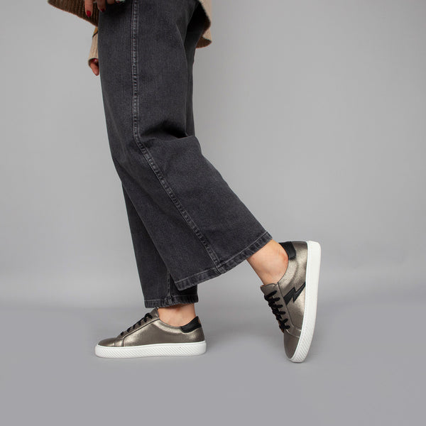 esska Nola Vegan Gunmetal Trainer