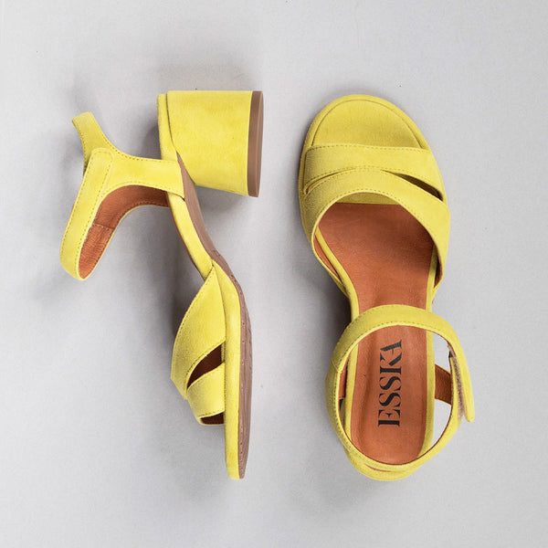 Esska Olivia Lemon Low Heel Sandal