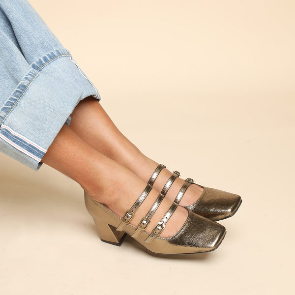 esska Paris Metallic Smoke Mid Heel Shoe