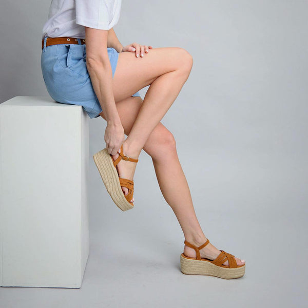 esska Rachel Tan Platform Sandal