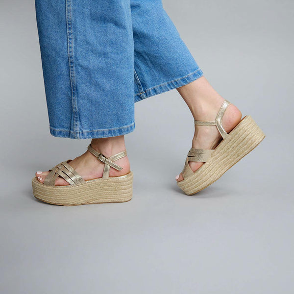 Esska Rachel Vegan Platinum Platform Sandal