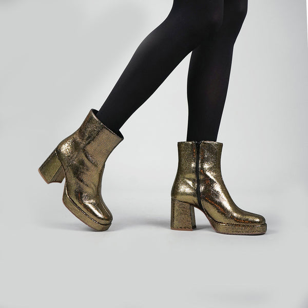 esska Sassy Onyx Mid Heed Boot