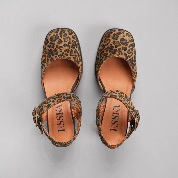 Esska Selena WIDE Leopard Mid Heel Shoe