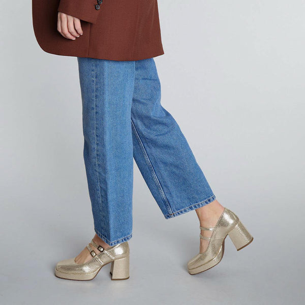 esska Sienna WIDE Vegan Platinum Mid Heel Shoe