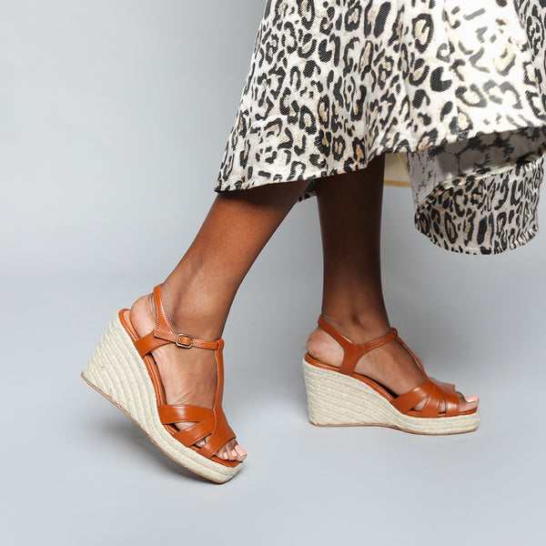 esska Tanya Tan Platform Sandal