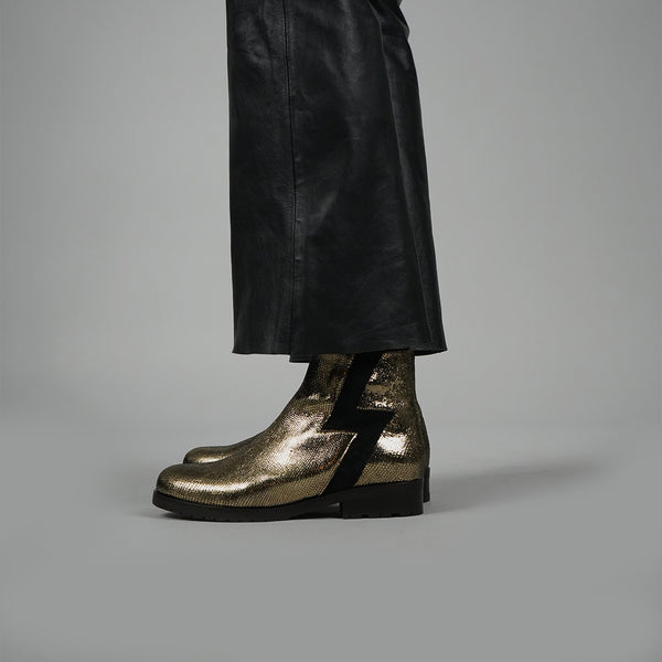 Esska Tatiana Onyx Flat Metallic Ankle Boots