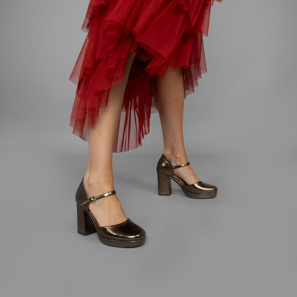 Esska Viv Metallic High Heel Shoe