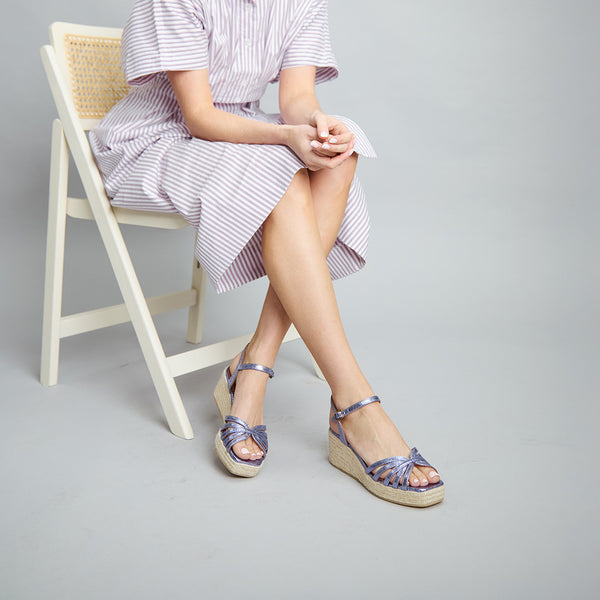 esska Wafa Metallic Indigo Low Sandal