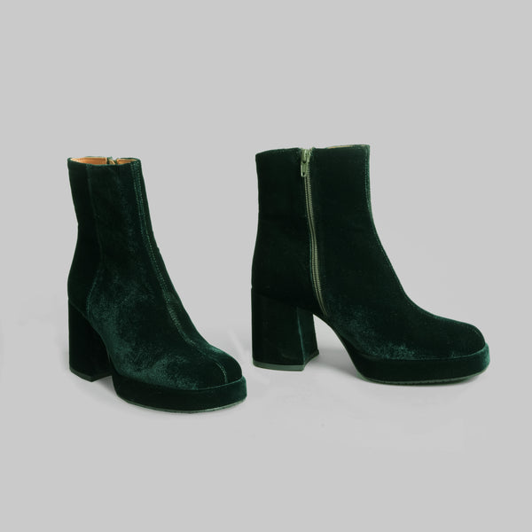 Esska Sassy Vegan Velvet Green Ankle Mid Height Boot