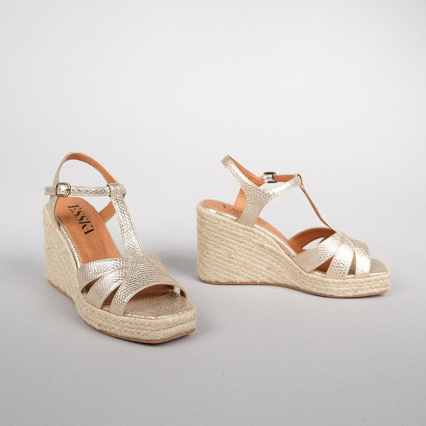 Esska Tanya VEGAN Embossed Platinum Platform Sandal