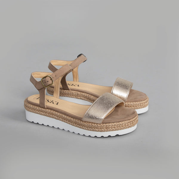 esska Uma VEGAN Platinum Sale price$195.00 Regular price(/) Save Sizes: 36 (UK3) out of stock Only 1 left out of stock out of stock out of stock out of stock out of stock out of stock out of stock Size chart Esska Size Guide Bel