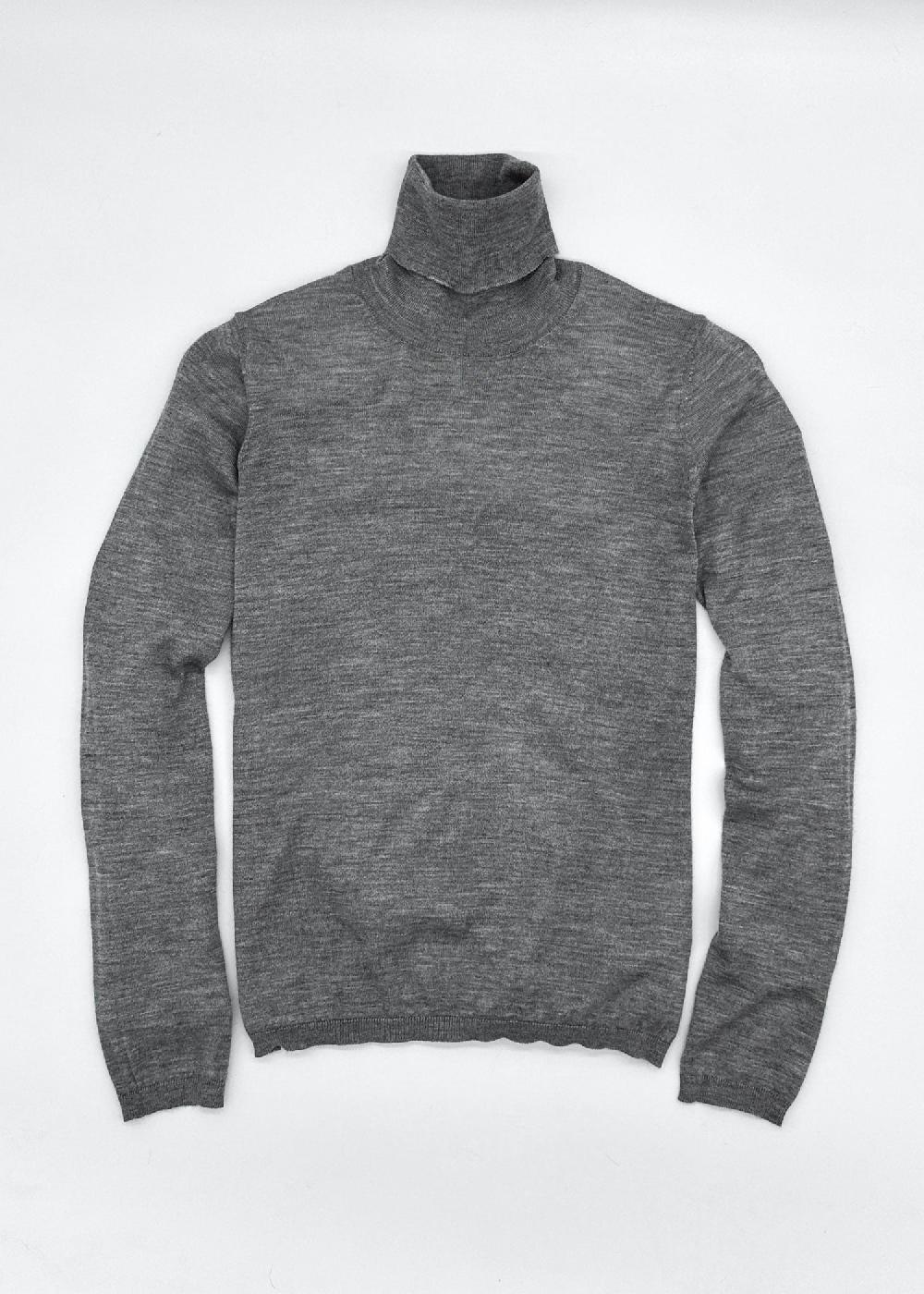 estella Agyness Turtleneck in Gray Cashmere & Silk