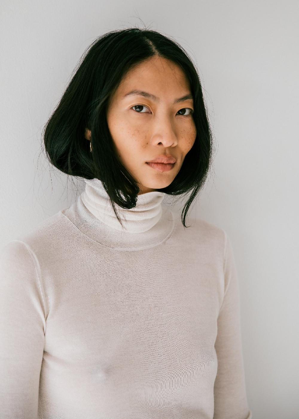 Estella Agyness Turtleneck In Winter White