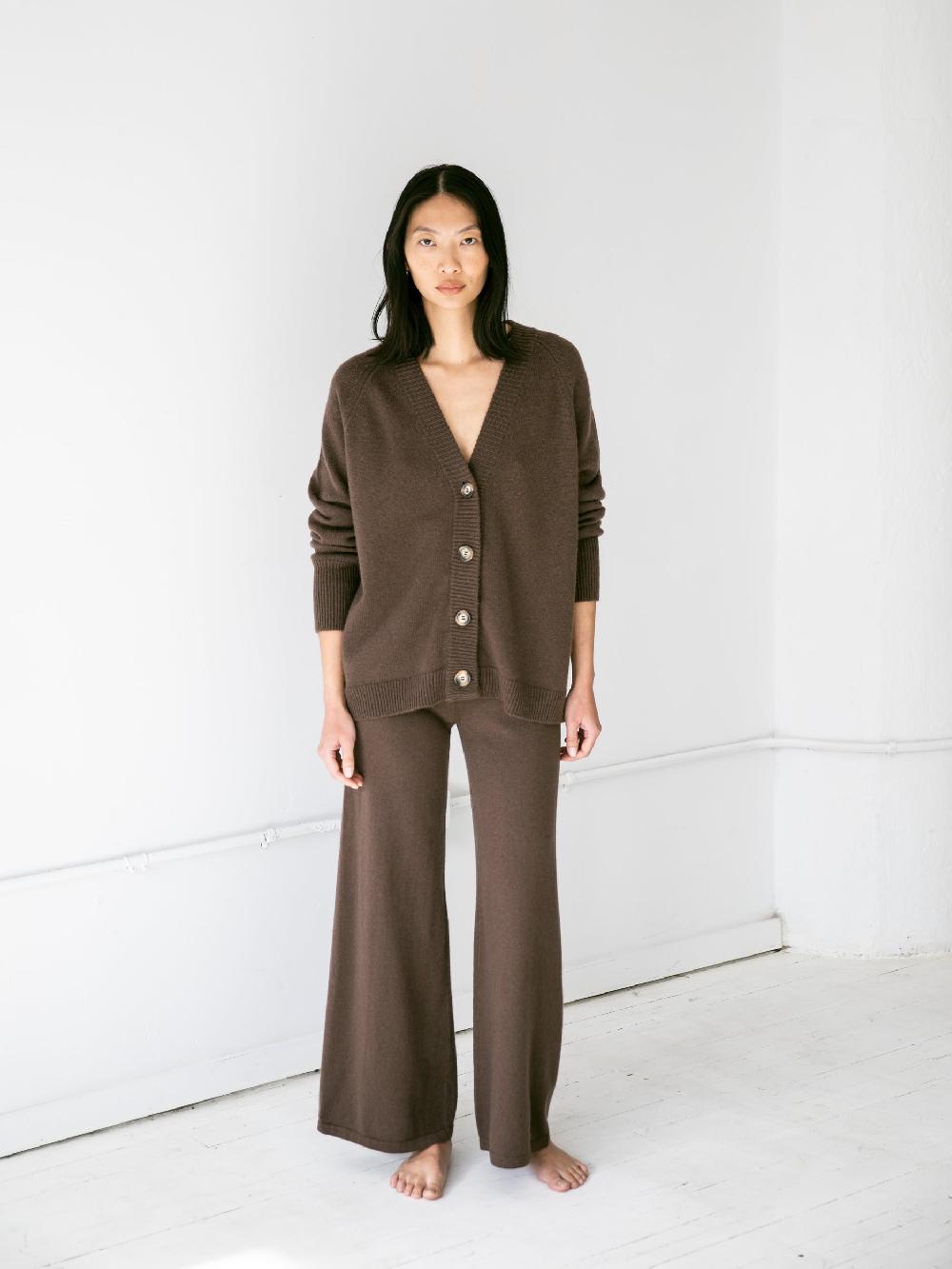 Estella Camille Pants In Coffee Brown Cashmere