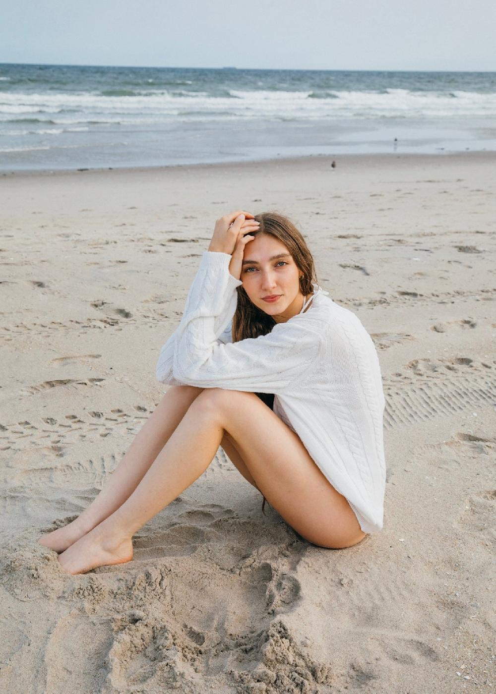 Estella Daria Cable Knit Pullover In Winter White