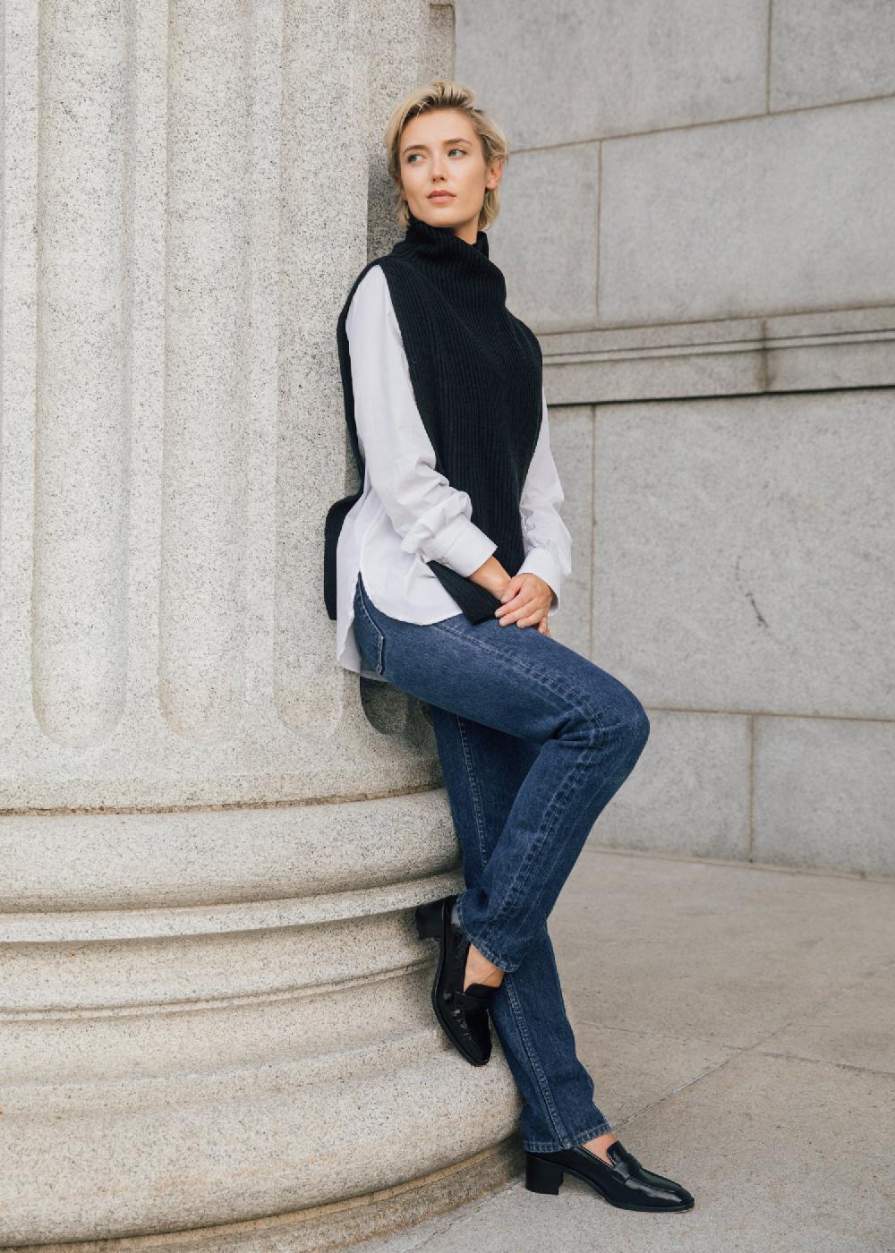 Estella Gia Dickey Sweater In Black Cashmere