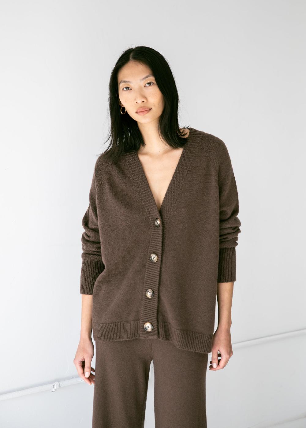 Estella Helena Cardigan In Coffee Brown Cashmere