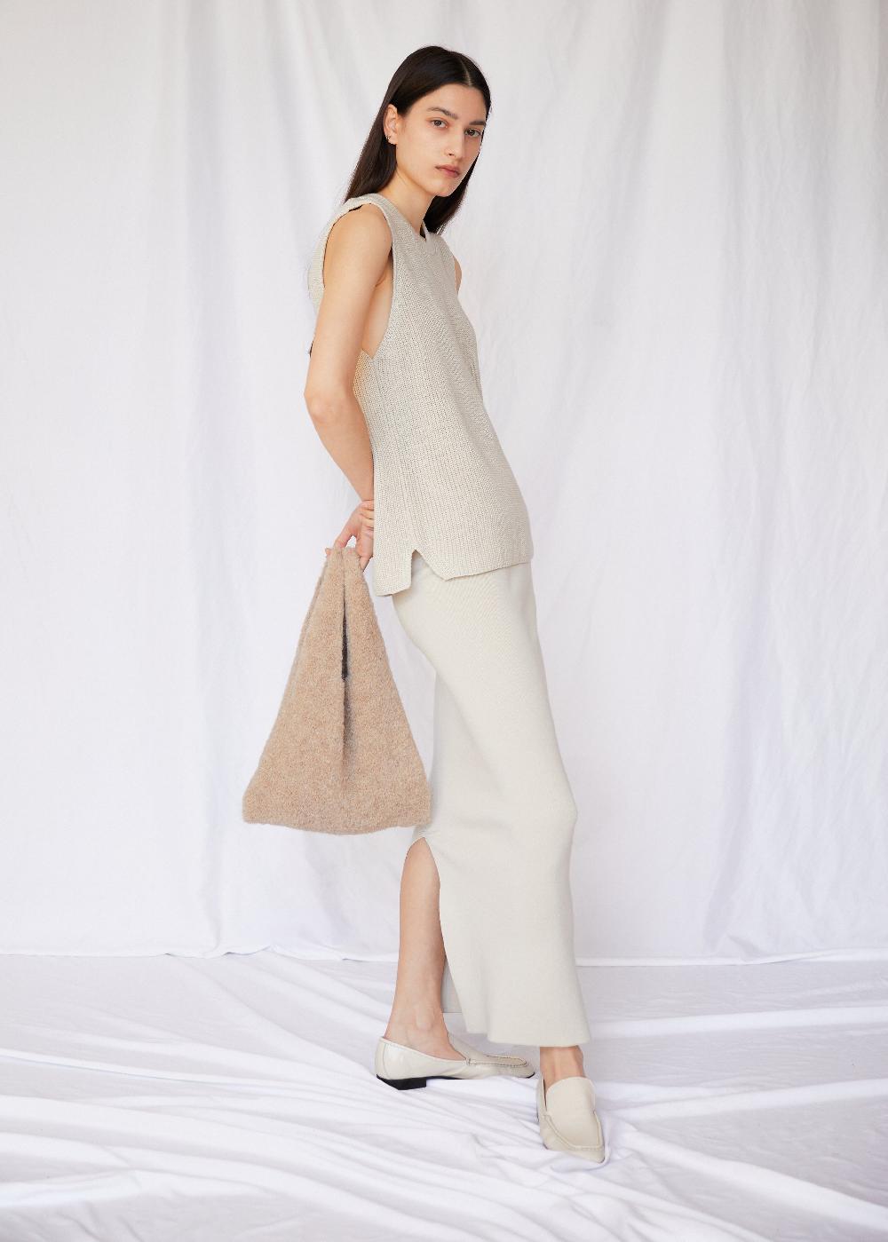 Estella Jodie Alpaca Knit Tote In Sand