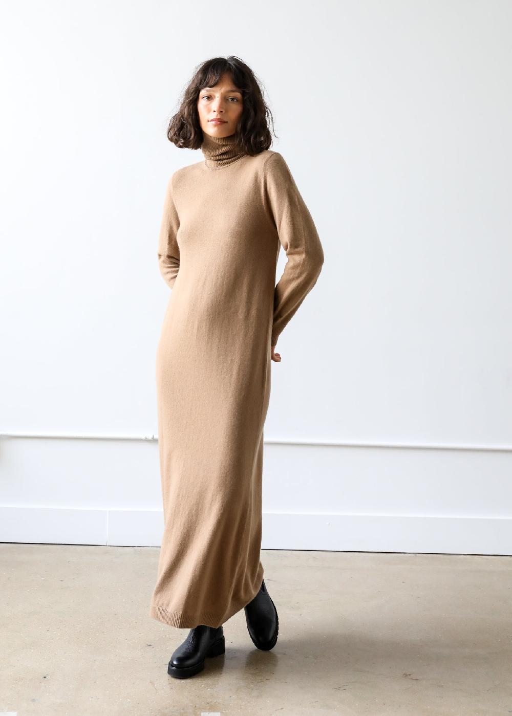 Estella Lucia Turtleneck Dress In Camel Cashmere