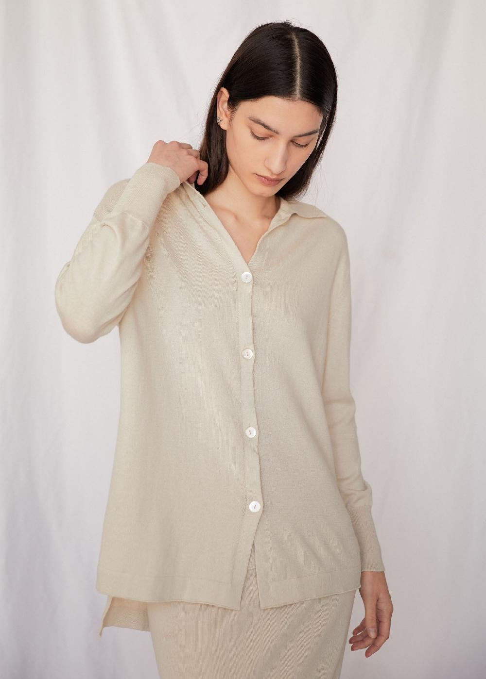 Estella Uma Knit Button Up Shirt In Ecru