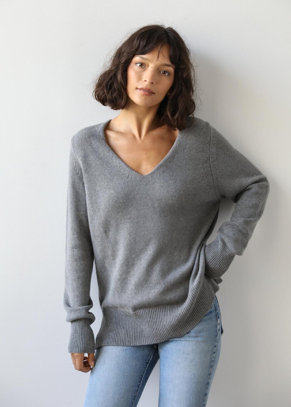 estella Valentina Sweater in Grey Cashmere