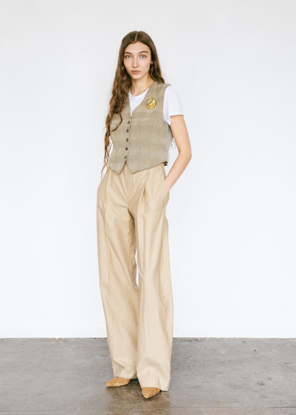 Estella Vintage 1990s DNKY Plaid Vest In Brown