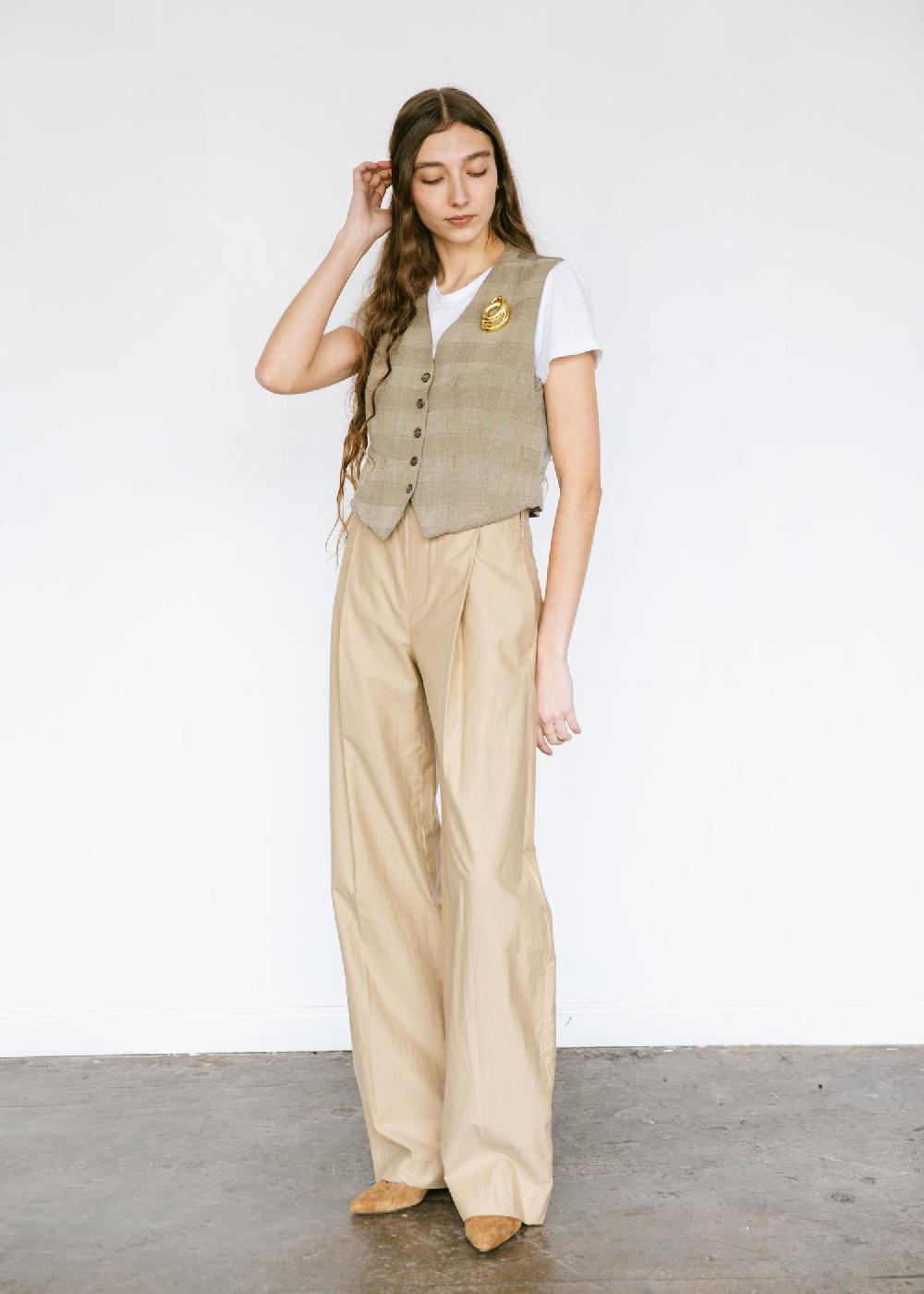 Estella Vintage 1990s DNKY Plaid Vest In Brown