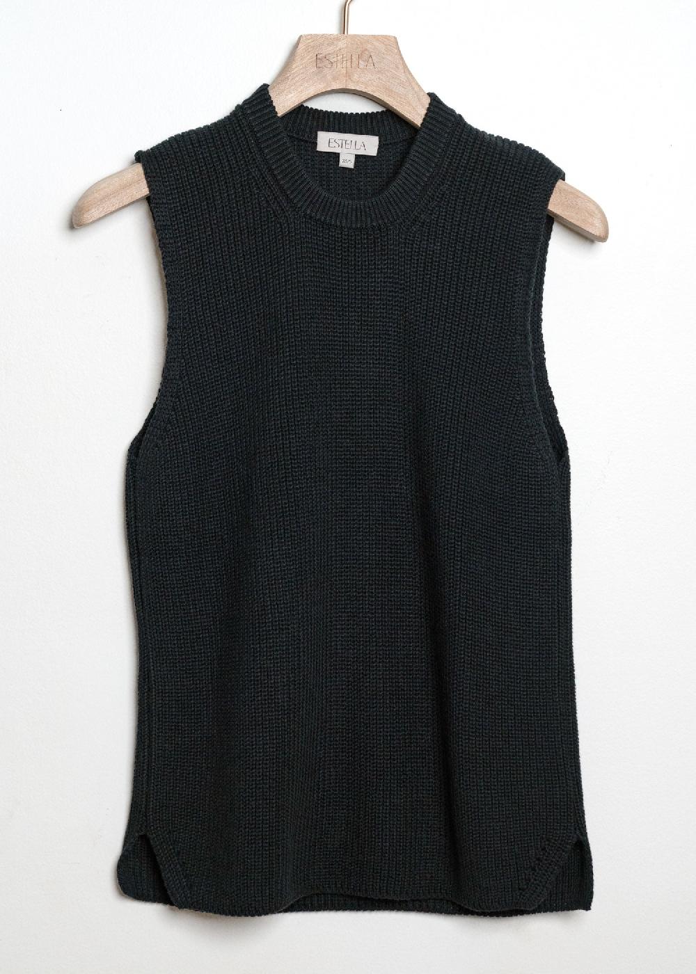 estella Whitley Tank in Black