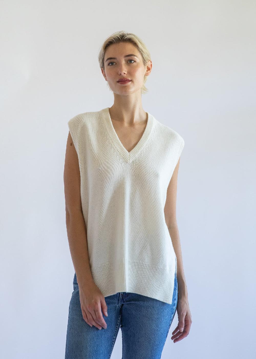 Estella Felicity Sweater Vest In Alabaster Cashmere