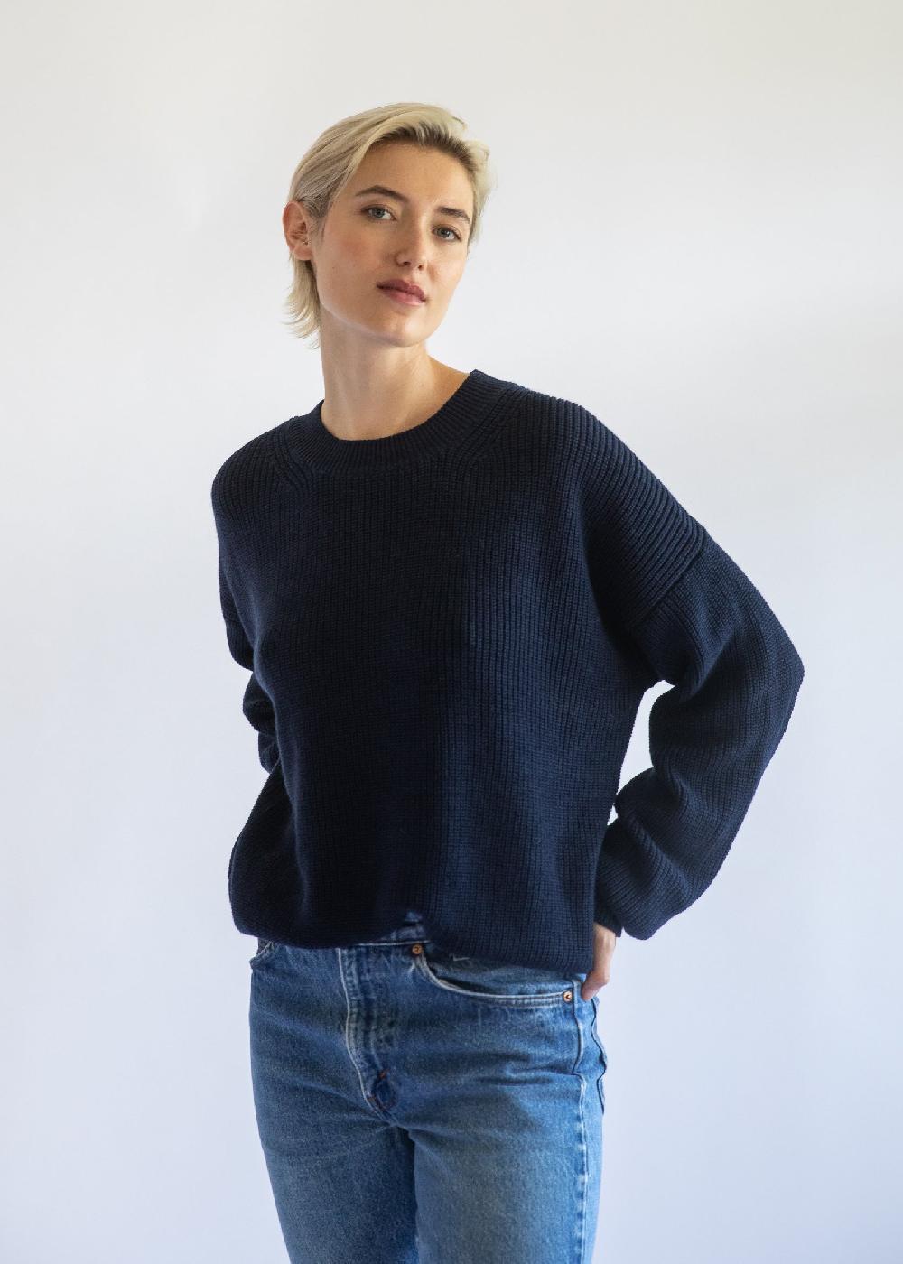 estella Fiorella Cotton Cashmere Crewneck Sweater in Passport Blue