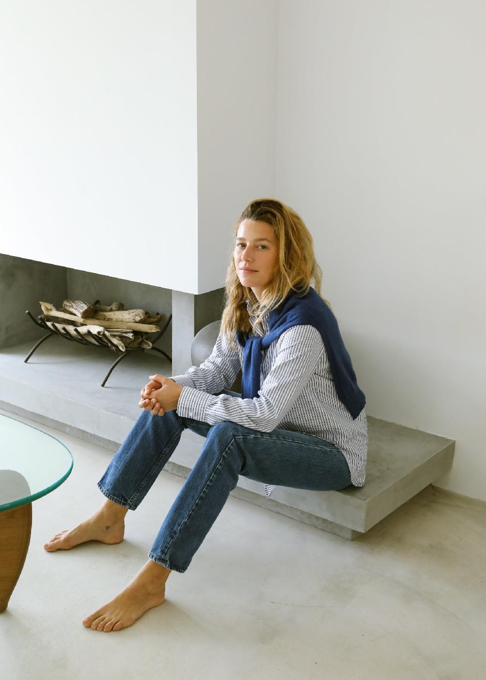 Estella Valetta Sweater Scarf In Cobalt Blue Cashmere