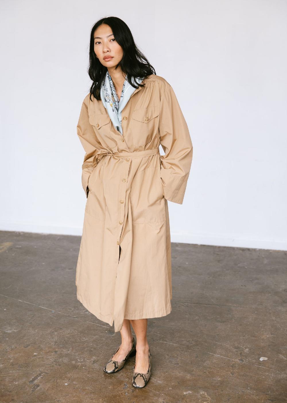 Estella Vintage 1970s Jaeger Oversized Pleated Coat In Tan