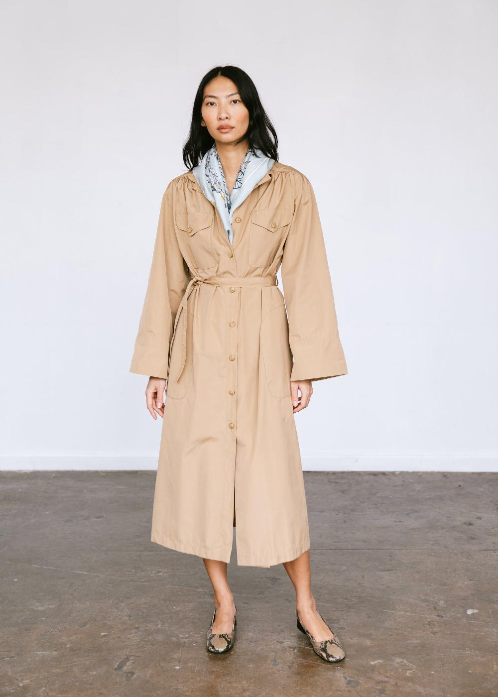 estella Vintage 1970s Jaeger Oversized Pleated Coat in Tan