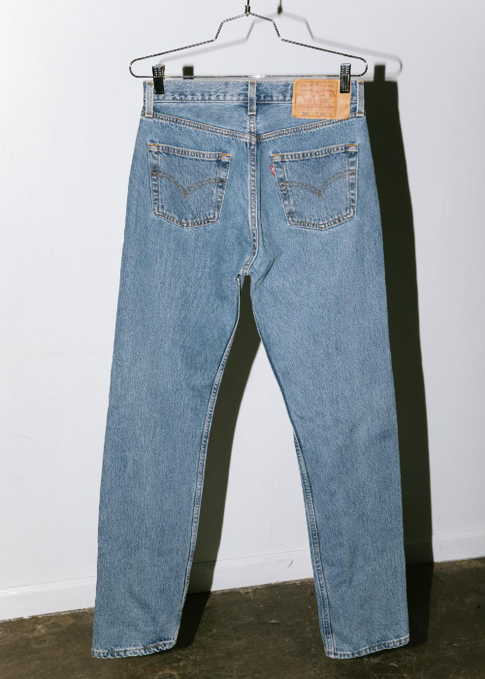 Estella Vintage 1990s Levi's 501 Denim Jean In Light Wash