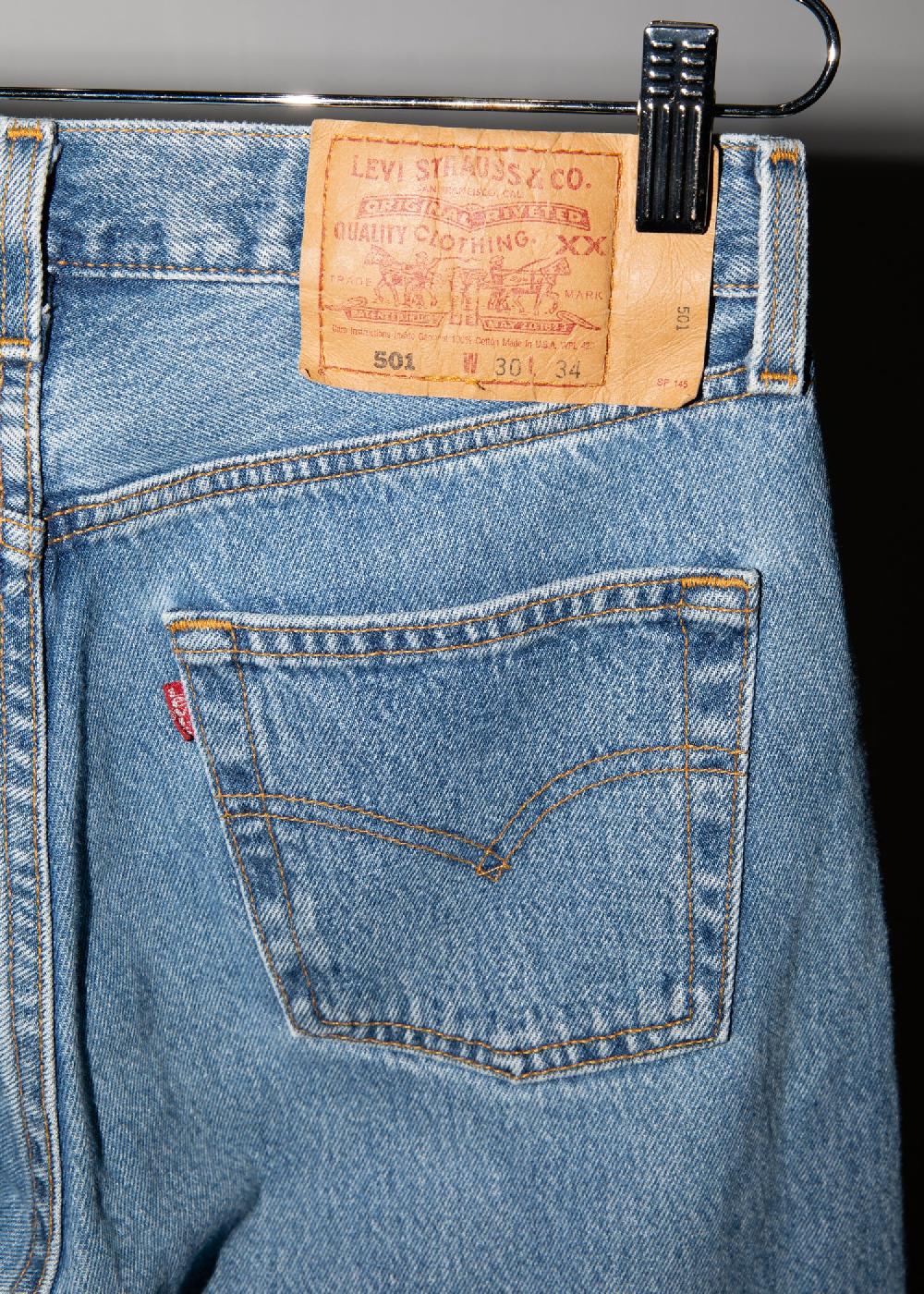Estella Vintage 1990s Levi's 501 Denim Jean In Light Wash