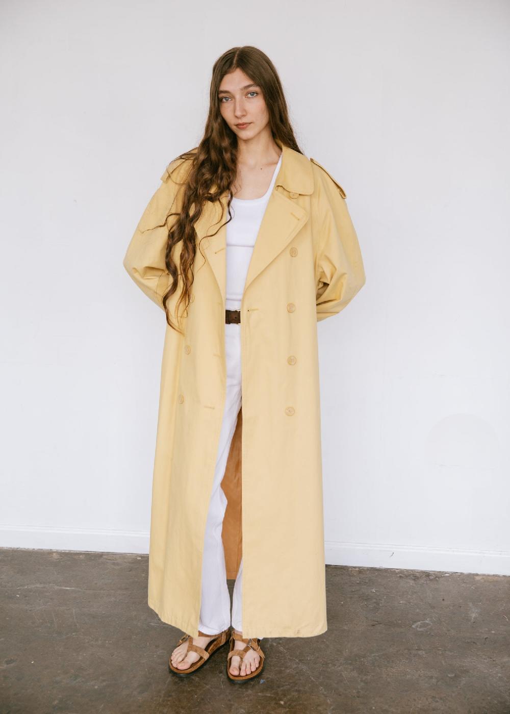 Estella Vintage 1990s Oversized Belted Trench Coat In Butter Yellow