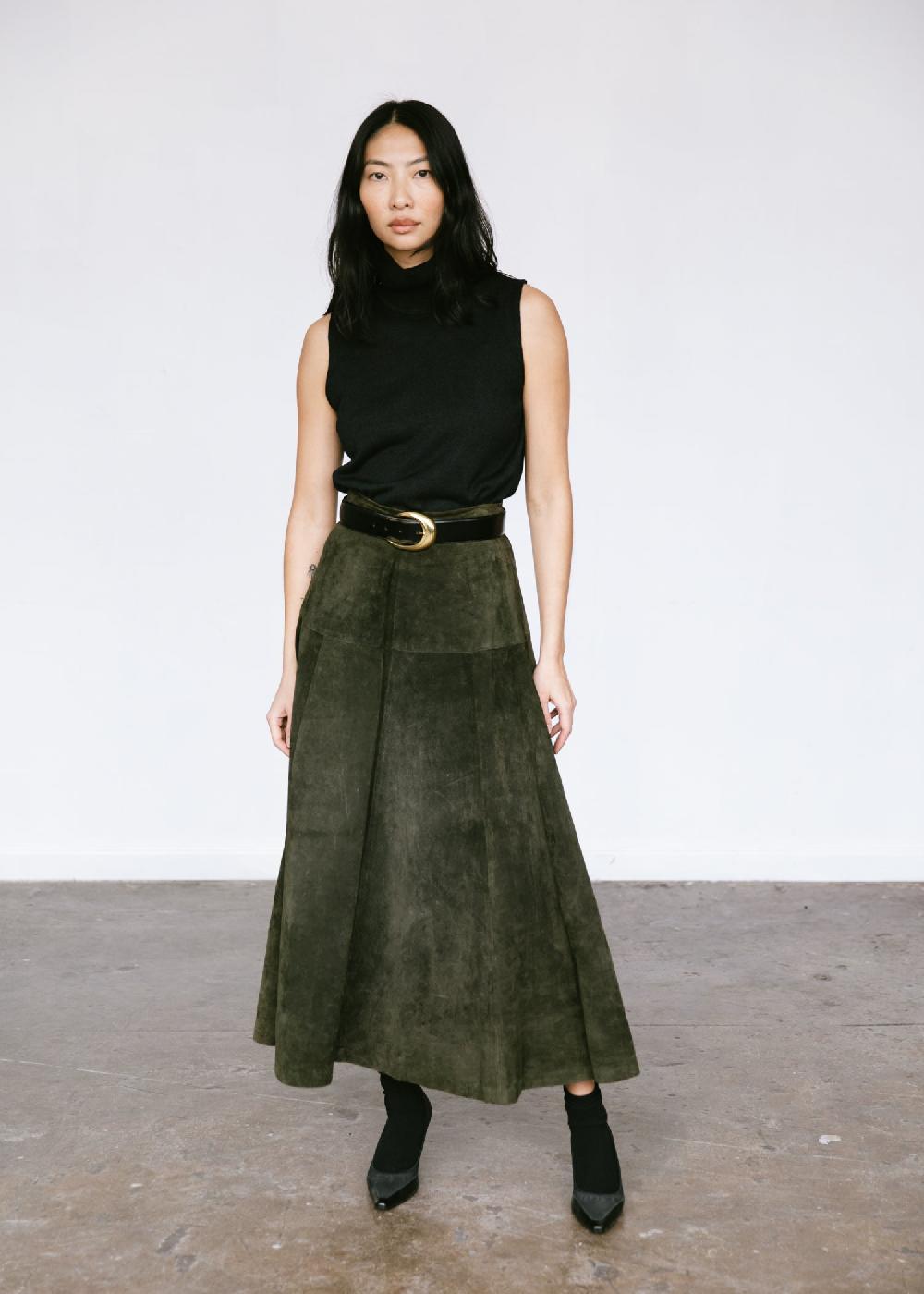 Estella Vintage 1990s Suede Leather Midi Skirt In Moss Green