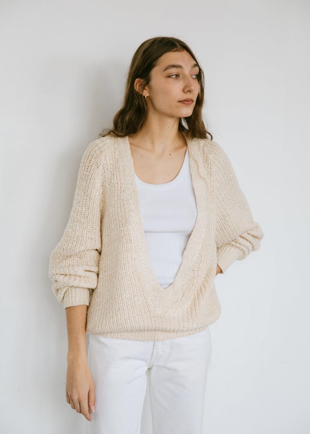 Estella Vintage 1990s Zoran Chunky Knit Deep V-Neck Sweater In Cream Silk