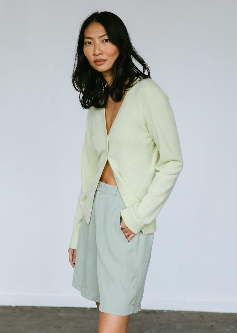 Estella Vintage TSE Cashmere V-Neck Cardigan In Mint Green