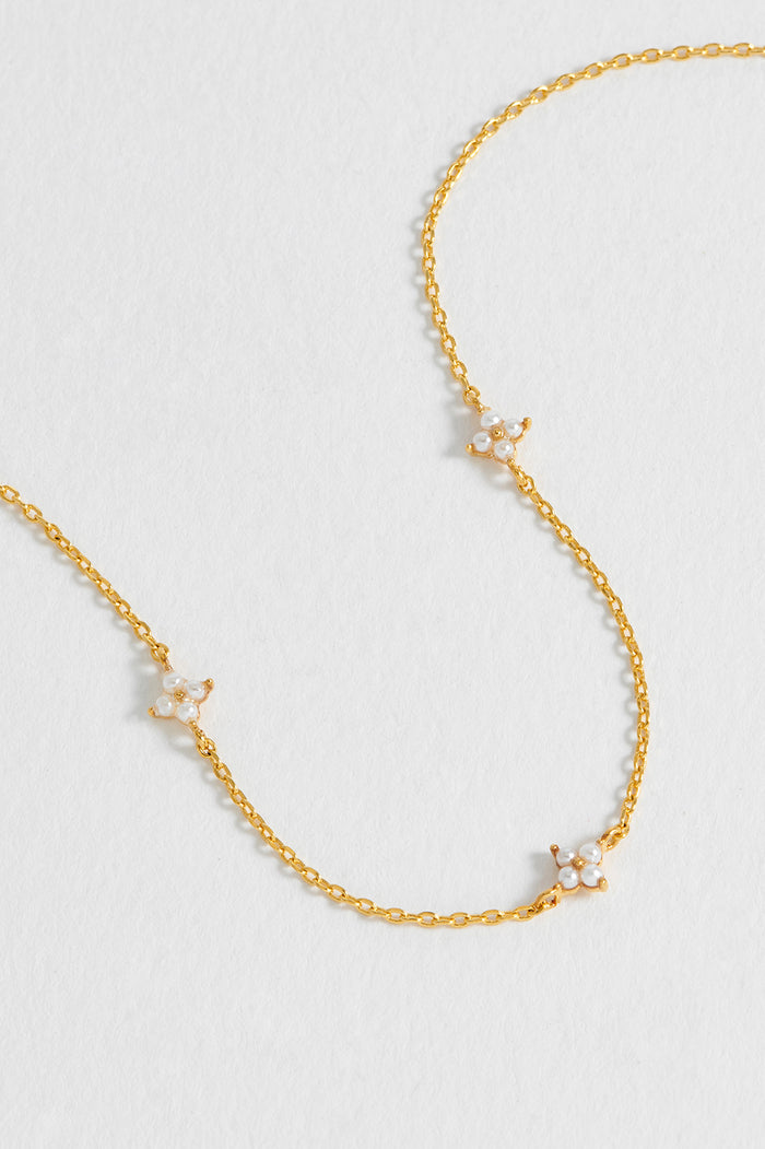 Estella Bartlett Mini Pearl Flower Necklace Gold Plated Packaging Message: Dreamer