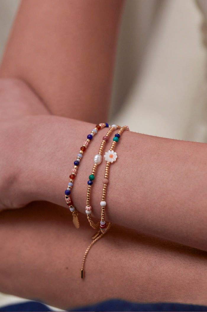 Estella Bartlett Mixed Glass Amelia Bracelet Gold Plated | Mixed Glass Packaging Message: One Of A Kind