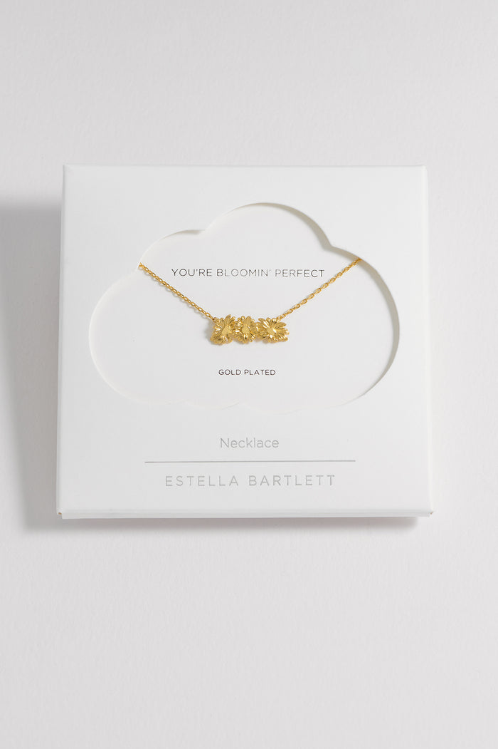 estella bartlett Trio Daisy Necklace Gold Plated Packaging Message: YOU'RE BLOOMIN' PERFECT