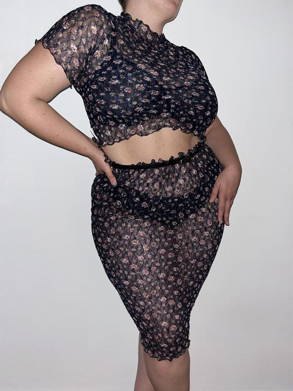 Ester Manas Floral Easy Top