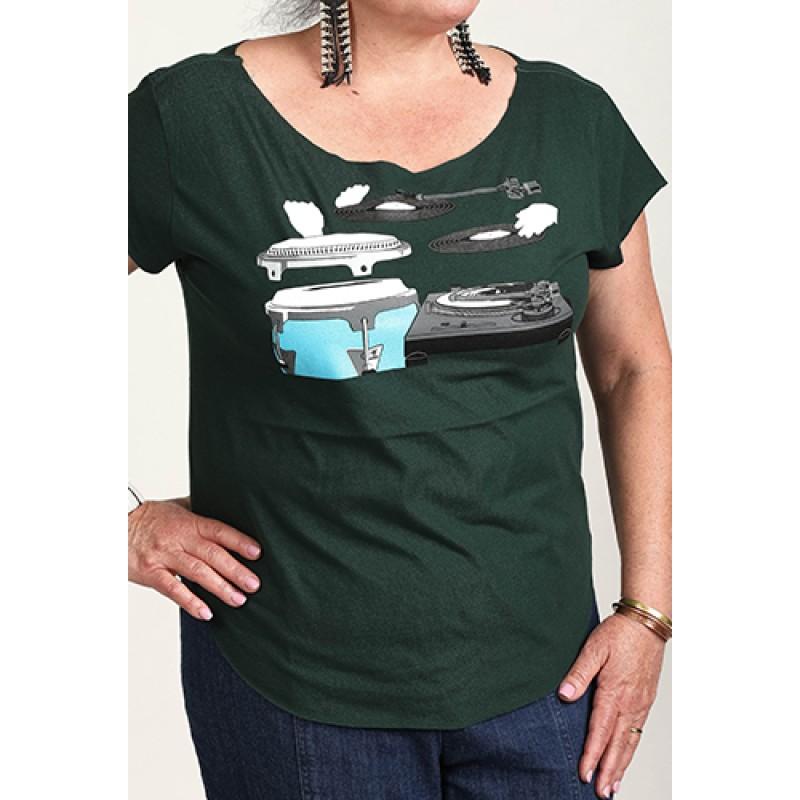 Estilo Estilo Clothing™ Cutting & Slapping Conga Turntable Cut Boat Neck T-shirt Forest Green
