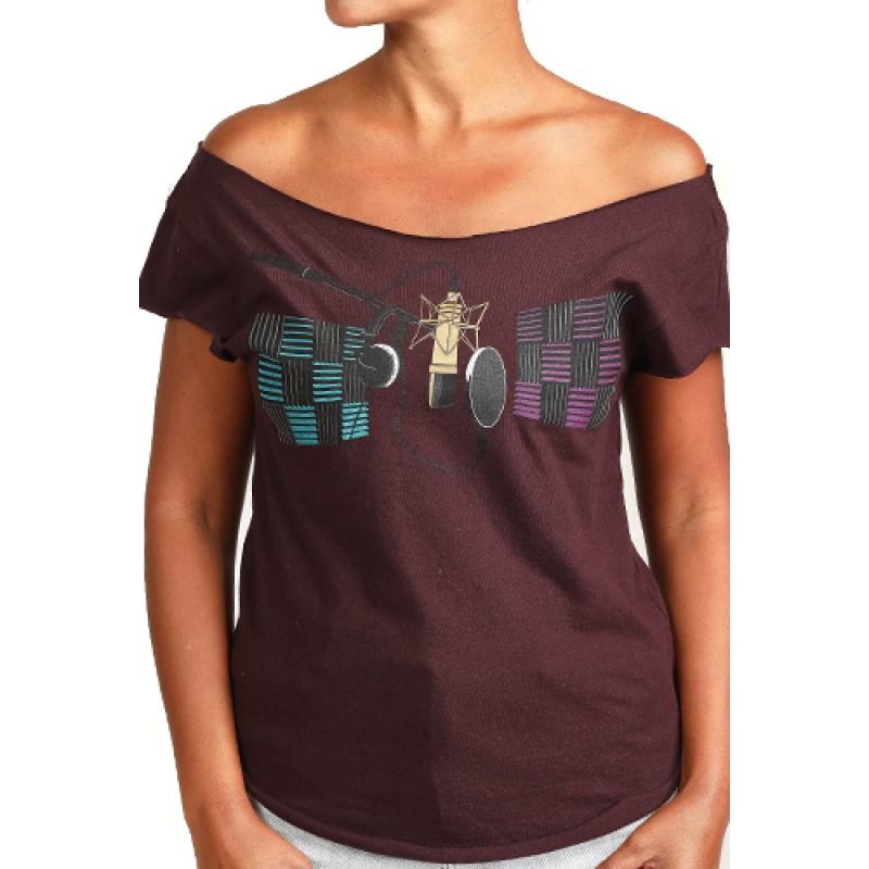 estilo Estilo Clothing™ Studio Microphone Cut Boat Neck T-shirt Oxblood