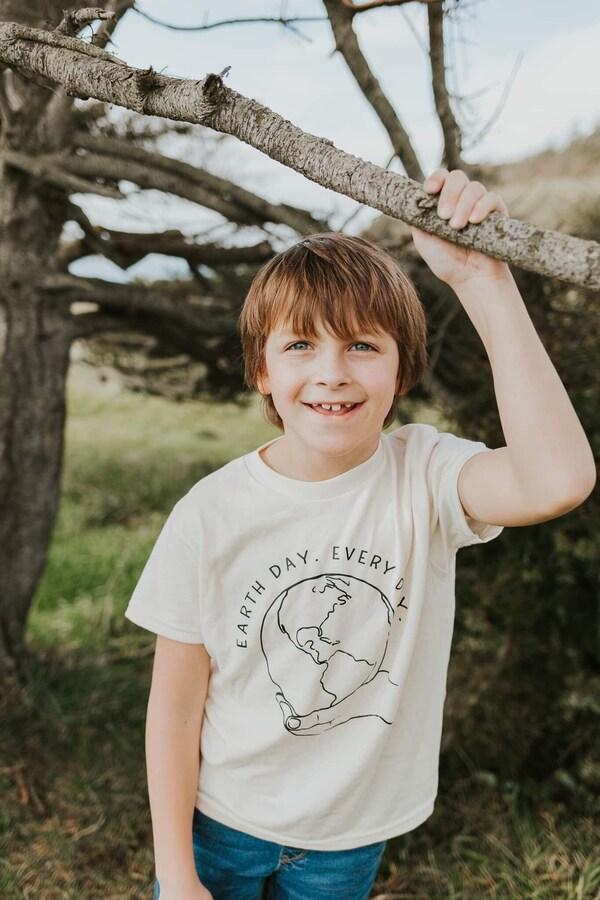 Etsy Kids Shirt For Earth Day Kids Tee Earth Day Gender Neutral Tshirt Gift For Earth Day Gift For Environmentalist Mother Nature Kids Tee