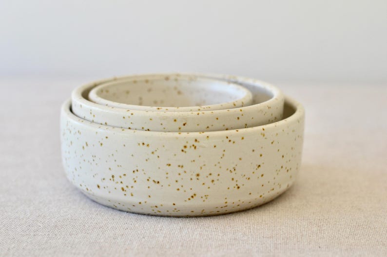 Etsy Set Of 3 Ceramic Serving Bowls Speckled White And Brown Bowls Small Matte Bowls Nesting Bowls Snacks Bowl Hosting Decor Nibble Bowls