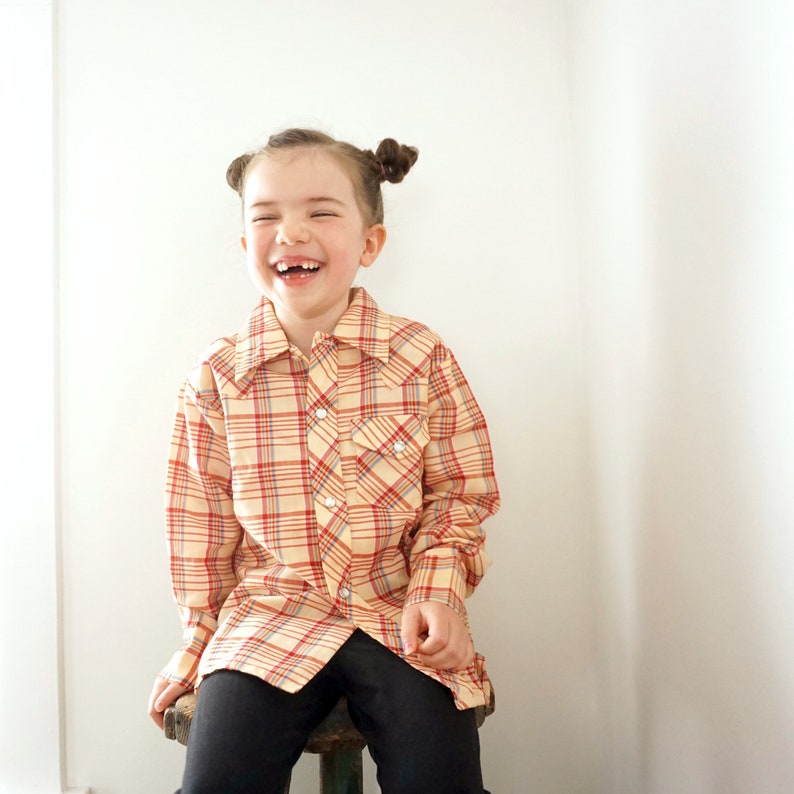 Etsy Vintage Kid's Shirt Plaid Button Front Beige Red Blue Western Style 70s Stir-Ups Long Sleeved Faux Mother Of Pearl Snaps Cuffs Child Size 7